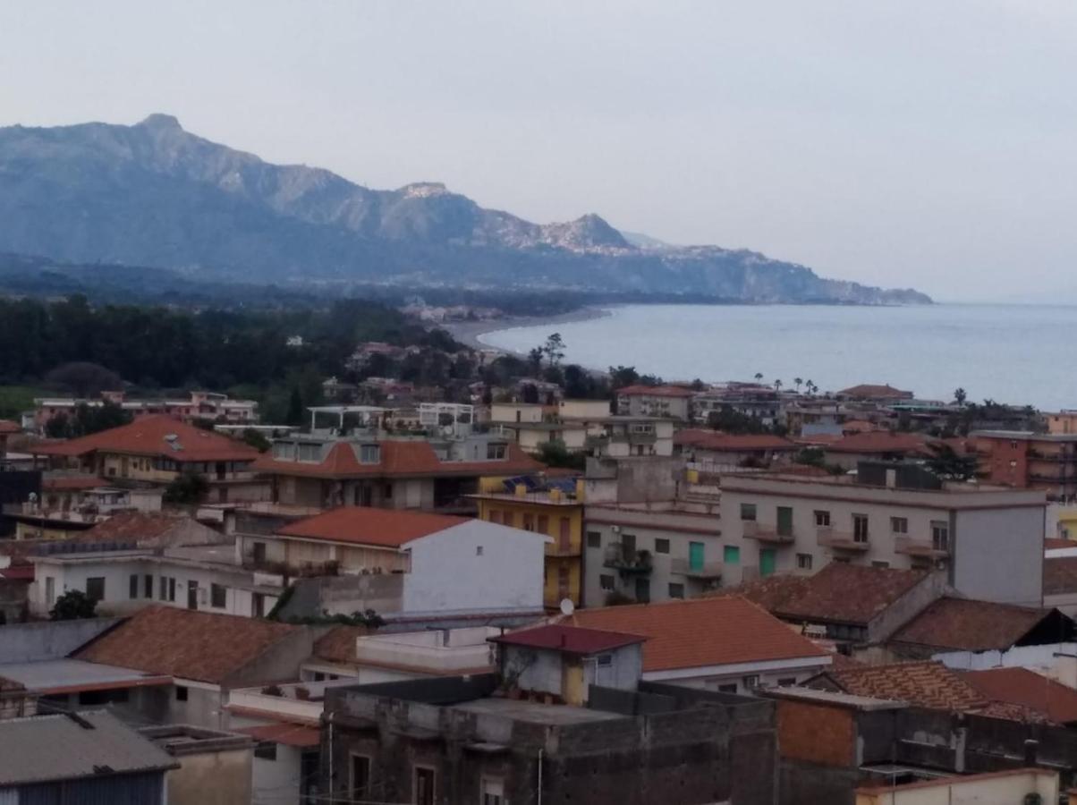 Casa Donna Rosaria Tra Etna E Taormina Apartment Riposto Exterior photo