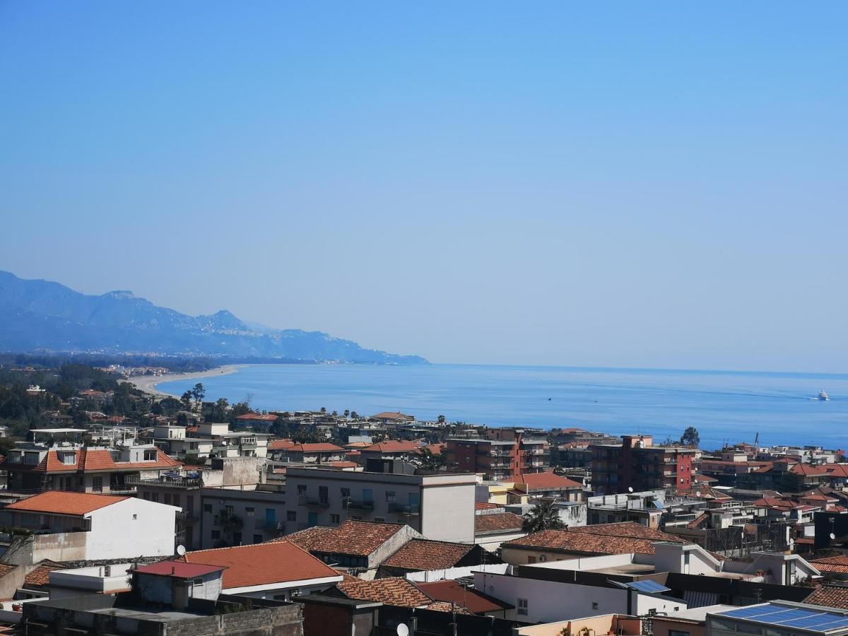 Casa Donna Rosaria Tra Etna E Taormina Apartment Riposto Exterior photo